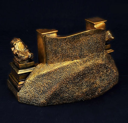 Throne ornaments null