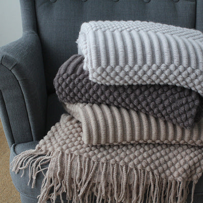 Small blanket nap blanket null