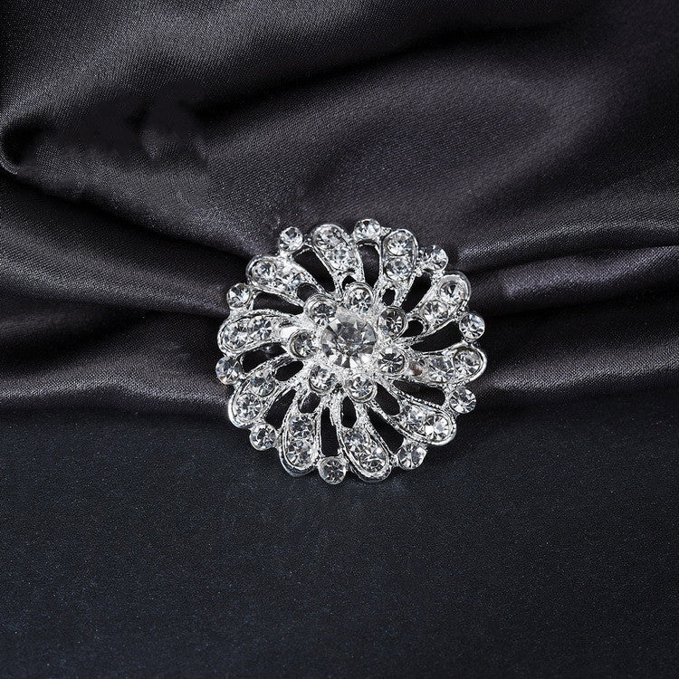 Wedding Hollow Corset Brooch Bridal Wreath null