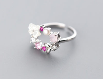 Shell wreath ring null