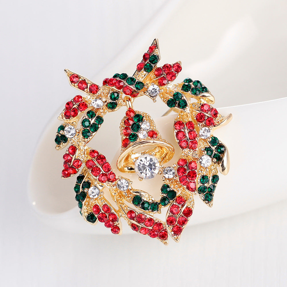 European And American Christmas Wreath Brooch null