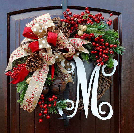 Christmas letter wreath null